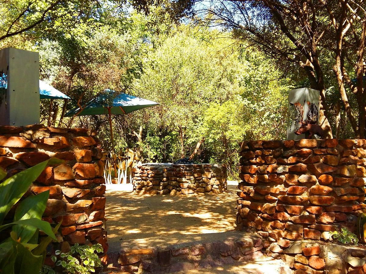 Warthogs Bush Lodge Magaliesburg Exterior foto